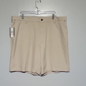 Chaps Golf 78 Mens Shorts Comfort Waistband Hidden Elastic Tan Lightweight Sz 40